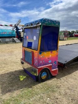 SECURITY BOOTH PAYBOX FAIRGROUND STAND TRUCK