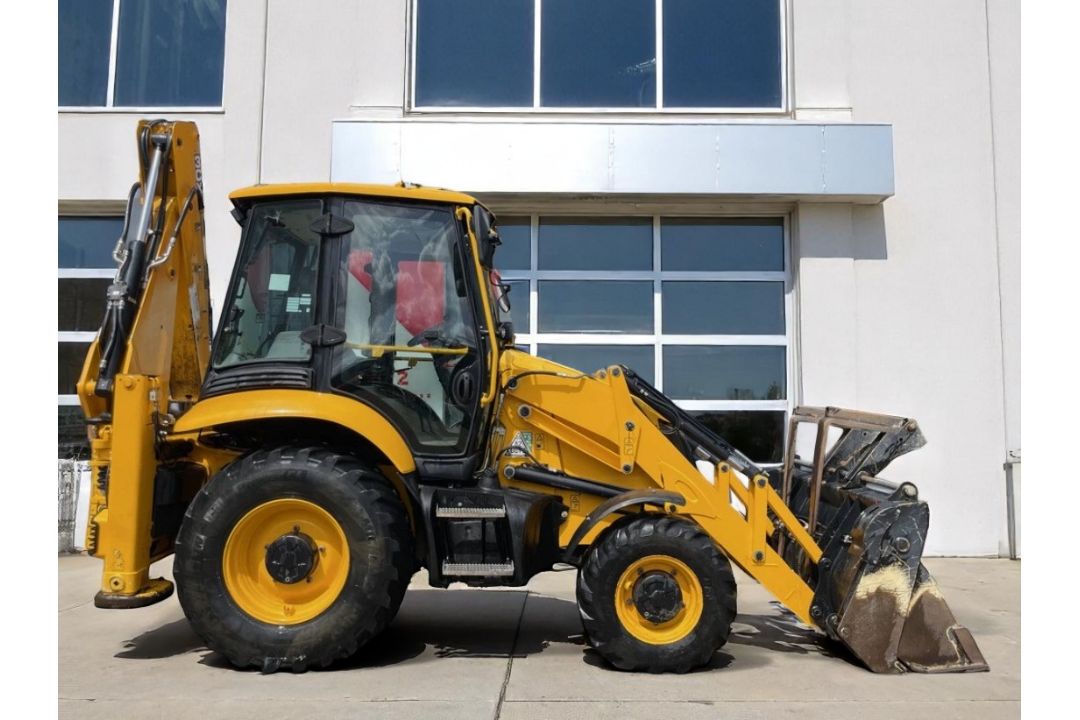 2021 JCB 3CX SITEMASTER PLUS BACKHOE LOADER – 81KW - Image 2 of 16