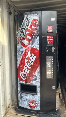4 X COKE COLD DRINKS MACHINE CANS & BOTTLES VENDING
