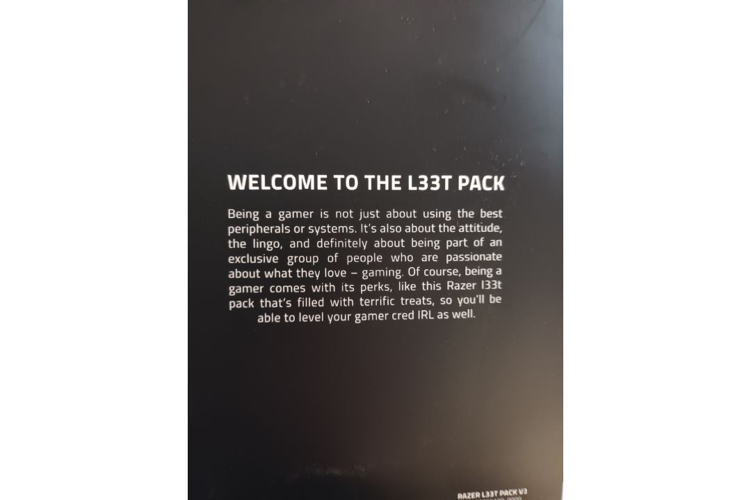 1000 X PIECES OF OFFICIAL RAZOR GAMING PACK - Image 3 of 3