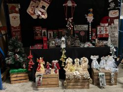 BRANDED PRODUCTS LIGHTS, DECORATIONS, WATER SPINNERS, LIGHT SCULPTURES & MUCH MORE! £2750