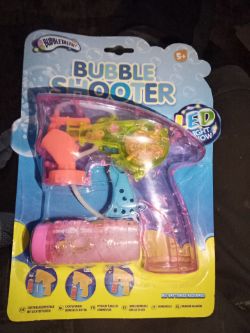 648 X LIGHT UP BUBBLE SHOOTERS