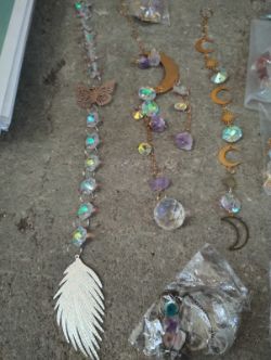 JOBLOT OF X28 - CRYSTAL SUN CATCHER'S - MIXED STYLES - HIGH END - BRAND NEW!