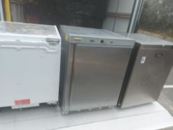 FRIDGE AND FREEZER COMMERCIAL AMAZON CUSTOMERS RETURN BRANDED