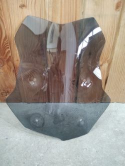 TINTED MOTORCYCLE WINDSHIELD FOR BMW F750GS/F850GS/ADV – NEW, NO BOX OR FIXING KIT INCLUDED