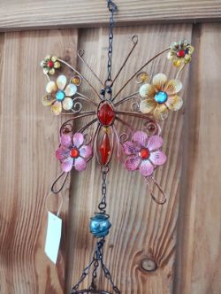 JOBLOT OF 5 LARGE BUTTERFLY METAL HANGING WIND CHIMES – COPPER & MULTICOLORED – NEW IN ORIGINAL BOX