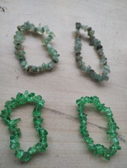 RREHNITE+ PERIDOT+ GREEN QUARTZ CHRYSTAL CHIP BRACELETS - NEW IN ORIGINAL PACKAGING - JOBLOT OF 5