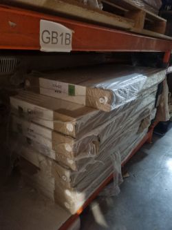 18 X TYPE 22 RADIATORS 1400 MM CENTARA CENTER CONNECTION 21 601422