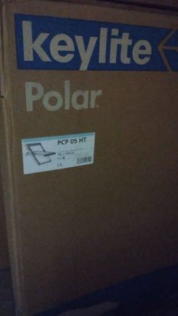 KEYLITE ROOF WINDOW PCP 05 HT 78 CM X 118 CM WITH FLASHING KIT KD2B