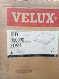 VELUX ISD 090060 1093 CURVED GLASS TOP COVER 90 CM X 60 CM FOR ROOF WINDOW
