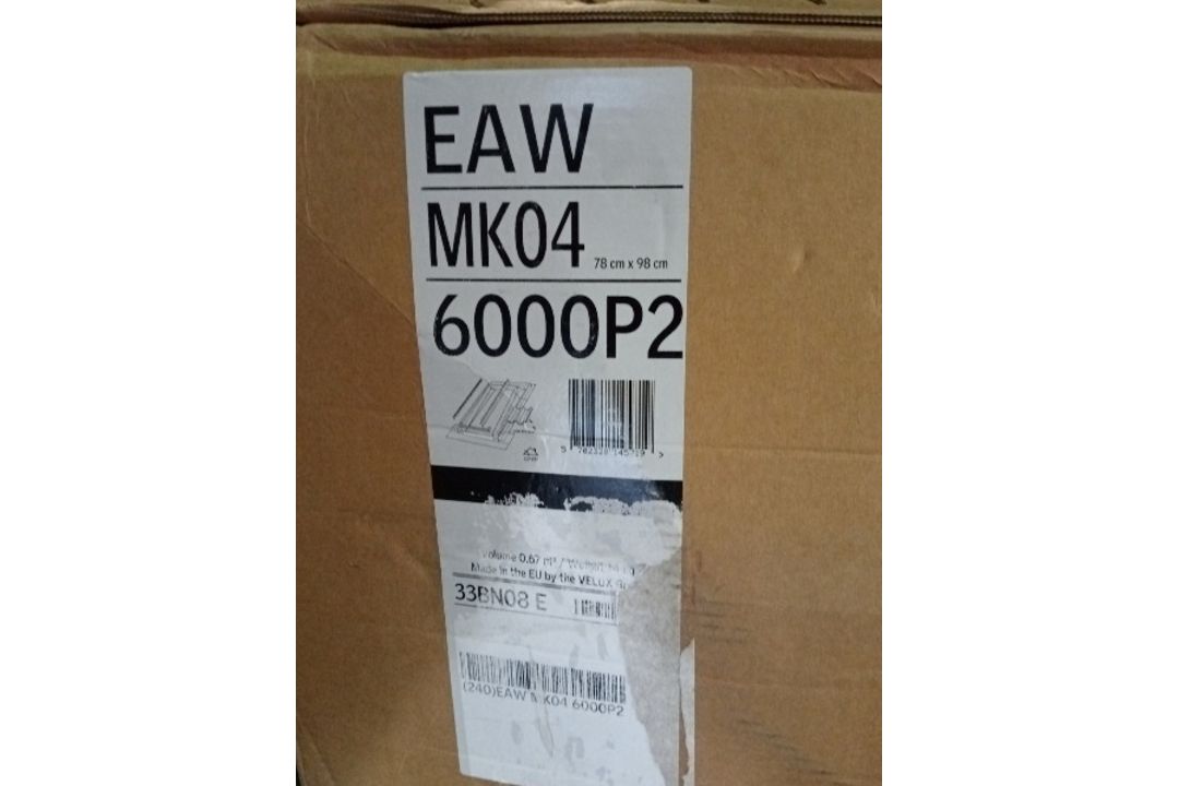 VELUX ROOF DORMER WITH WINDOW MK04 78 CM X 98 CM EAW MK04 6000P2 / EAX MK04 6000P2 - Image 5 of 5
