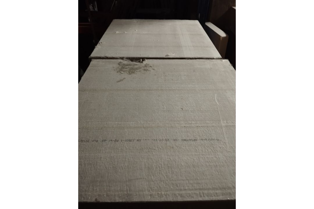 JOBLOT OF VAROIUS CEILING TILES B-17 - Image 1 of 2