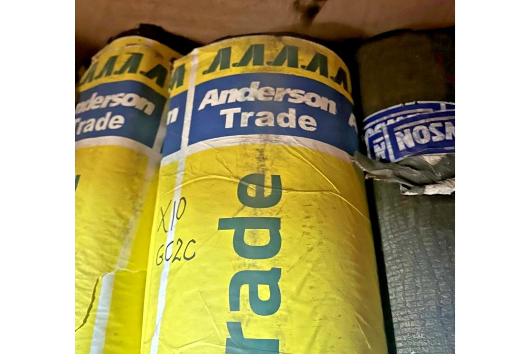 10 X ANDERSON TRADE FELT SANDED SHINGLE UNDERLAY ROOFING 20 M X 1 M - Image 1 of 4