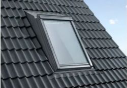 VELUX ROOF DORMER WITH WINDOW MK04 78 CM X 98 CM EAW MK04 6000P2 / EAX MK04 6000P2