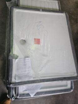 SHOWER TRAY 1200MM X 1000MM