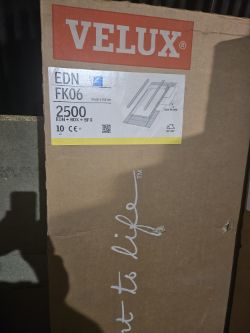 VELUX SLATE FLASHING KIT 66 X 118CMS EDN FK06 2500 BLACK WITH BDX AND BFX