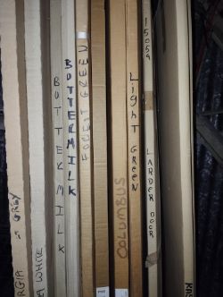 KITCHEN WORKTOP / END PANELS MIXED SIZES AND COLOURS JOBLOT OF APPOX 37 UNITS