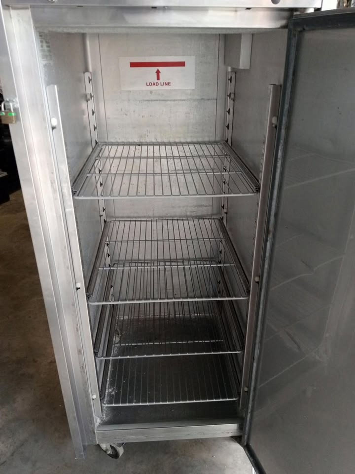 COMMERCIAL FRIDGE 620 LITRE SINGLE DOOR 6FT HIGH STAINLESS STEEL WILLIAMS (M2C) - Image 4 of 6