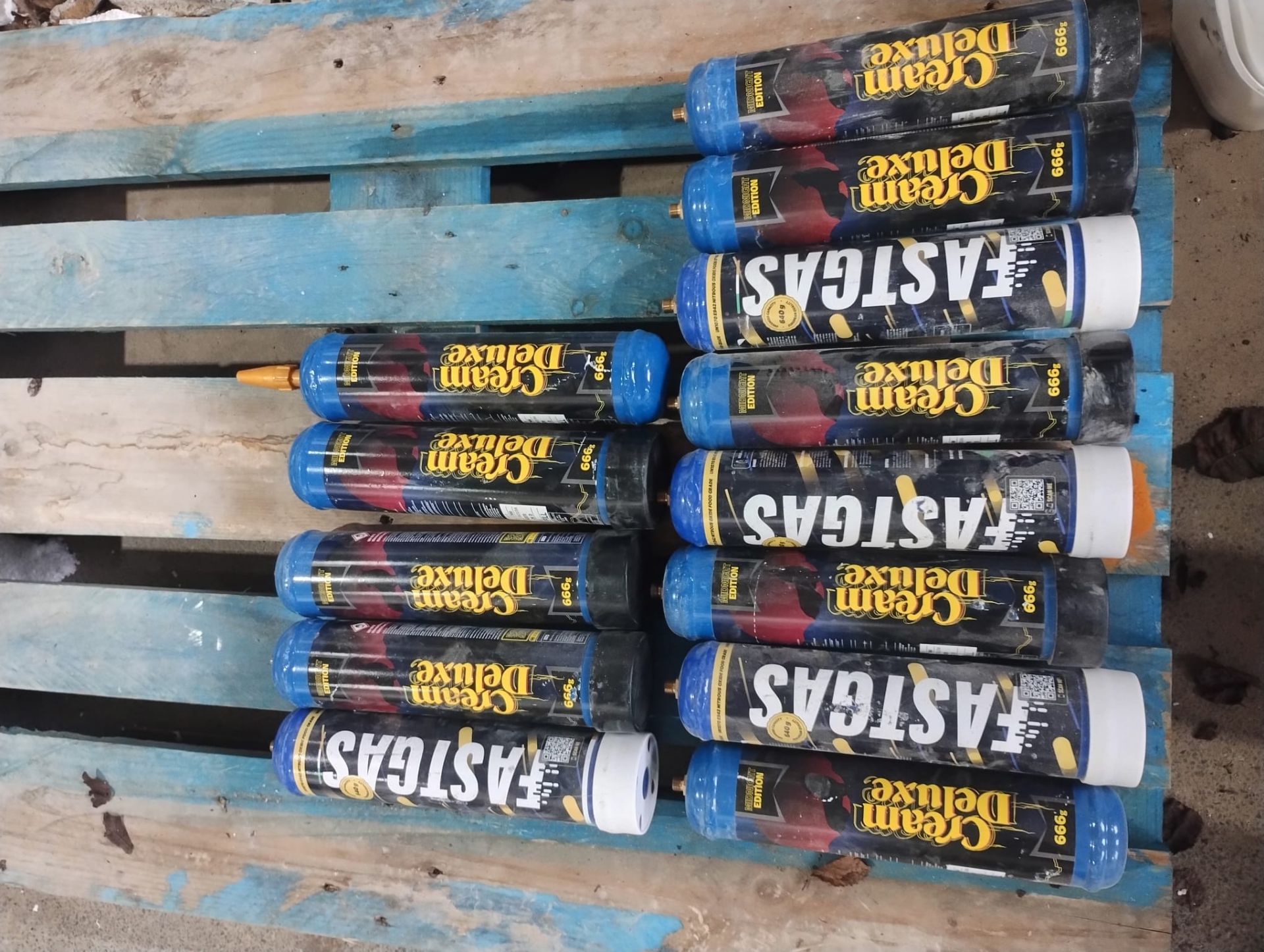 JOBLOT OF 13 - FOOD GRADE NITROUS OXIDE -666G - FASTGAS/ CREAM DELUXE - NEW AND FULL ! - Image 5 of 5