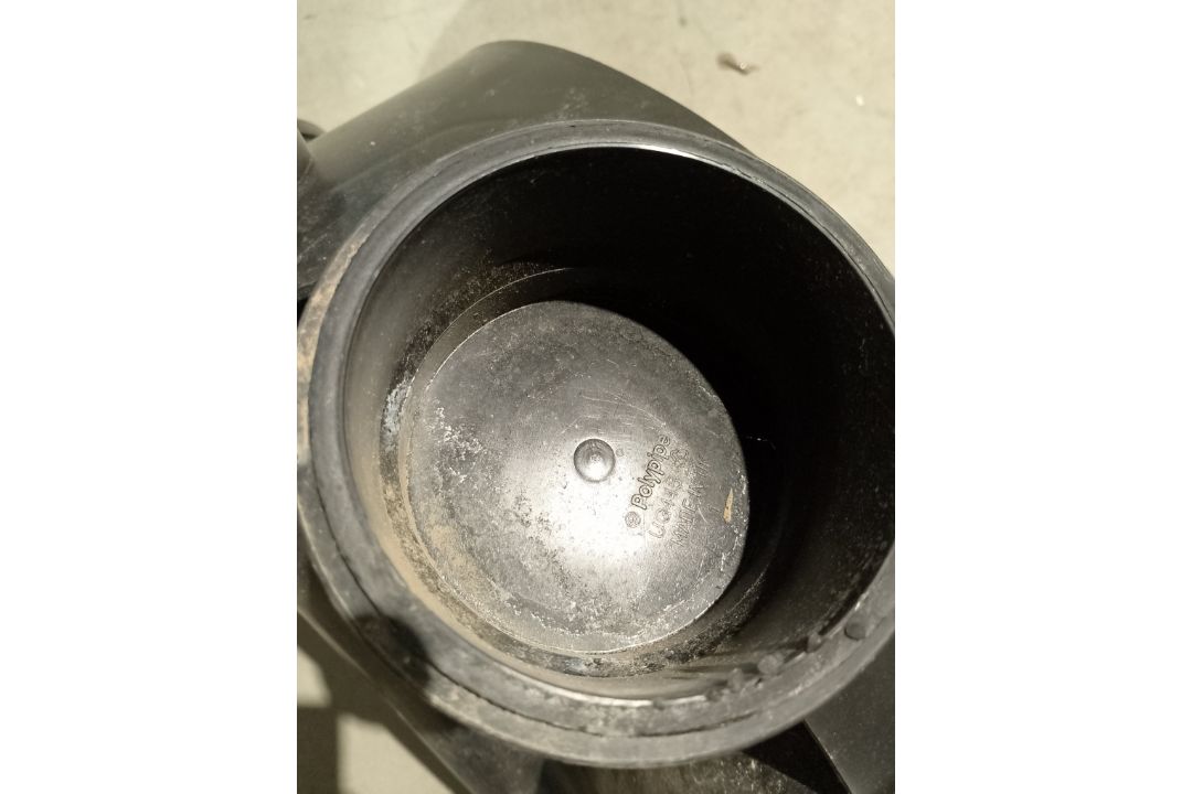 JOBLOT X5 UNDERGROUND DRAINAGE ACCESS CHAMBER BASE 490MM, 4 OUTLETS 130MM - Image 6 of 7