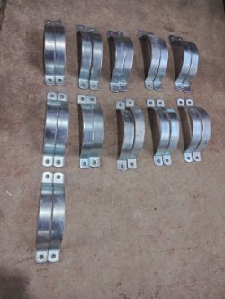 210MM HEAVY DUTY PIPE CLAMPS-GALV STEEL - 5MM THICK - JOBLOT OF 11 PAIRS