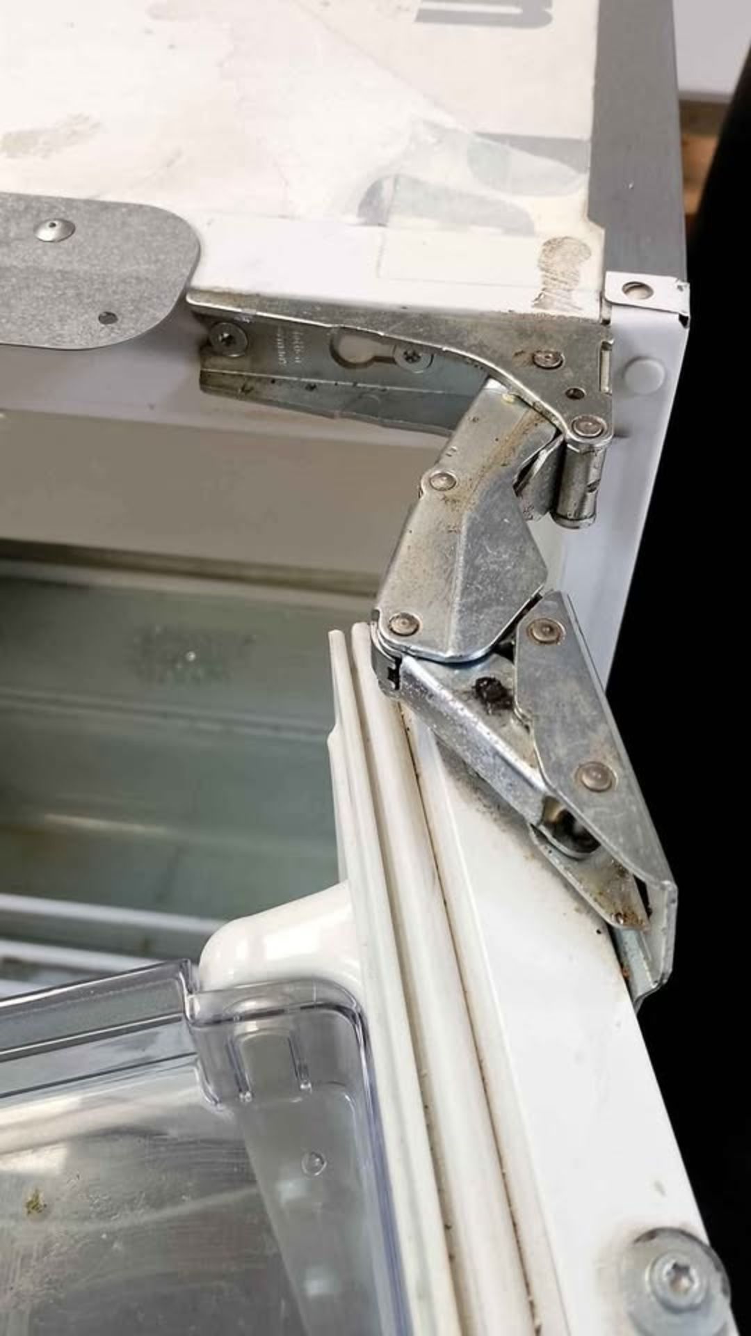 FREESTANDING FRIDGE FREEZER - SPARES AND REPAIRS - Image 6 of 10