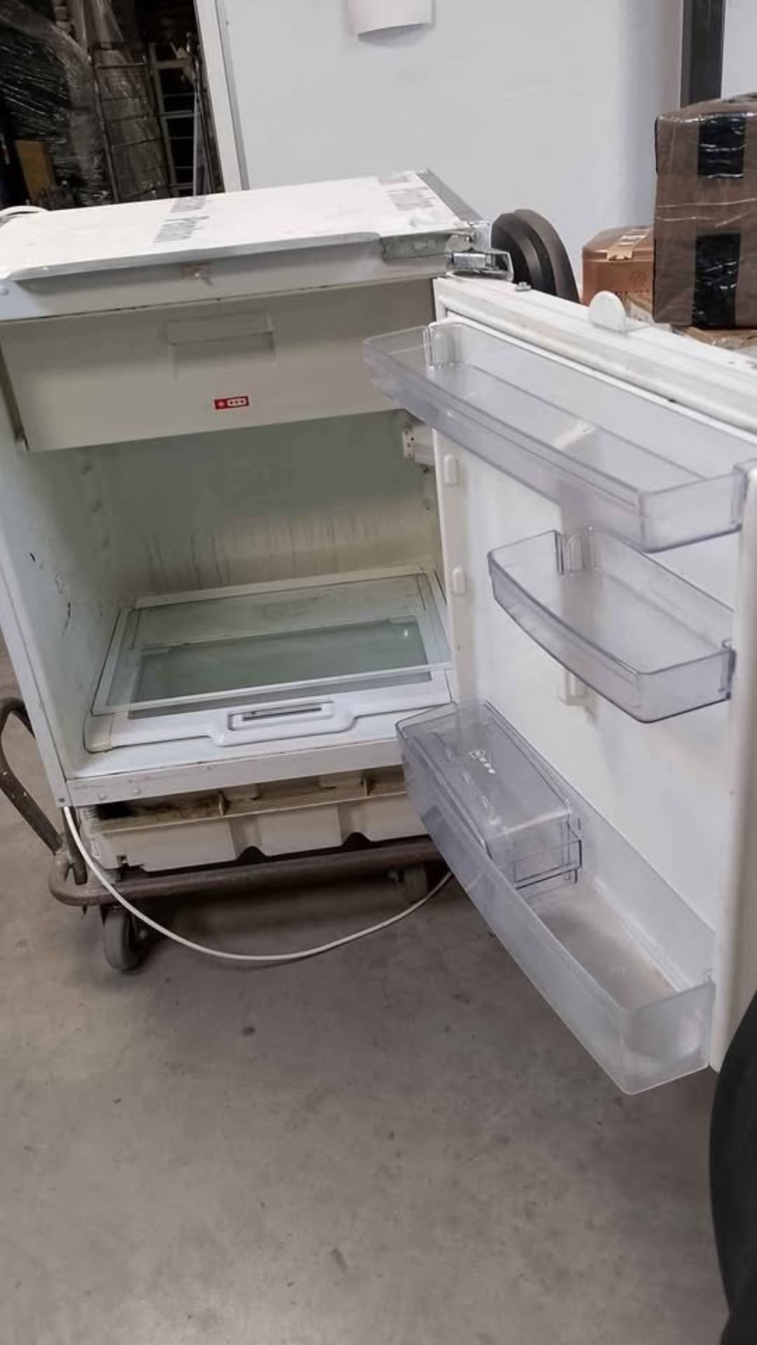 FREESTANDING FRIDGE FREEZER - SPARES AND REPAIRS - Image 7 of 10