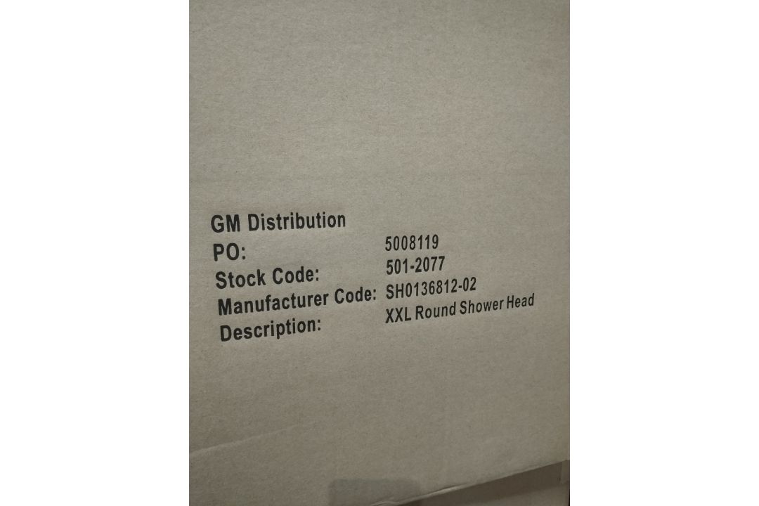 BOX OF 12 EXTRA LARGE ROUND SHOWER HEADS SUREGRAFT - Image 8 of 8