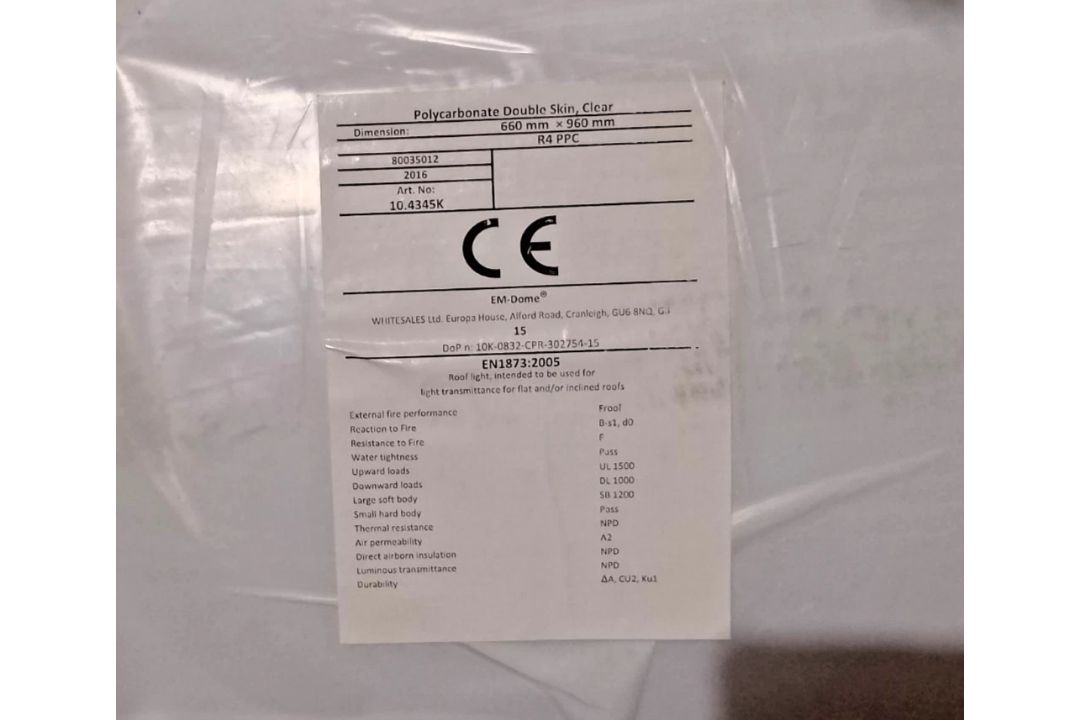 DOME WINDOW POLYCARBONATE DOUBLE SKIN WHITSALES EM-DOME R4PPC 660 MM X 960 MM - Image 1 of 4