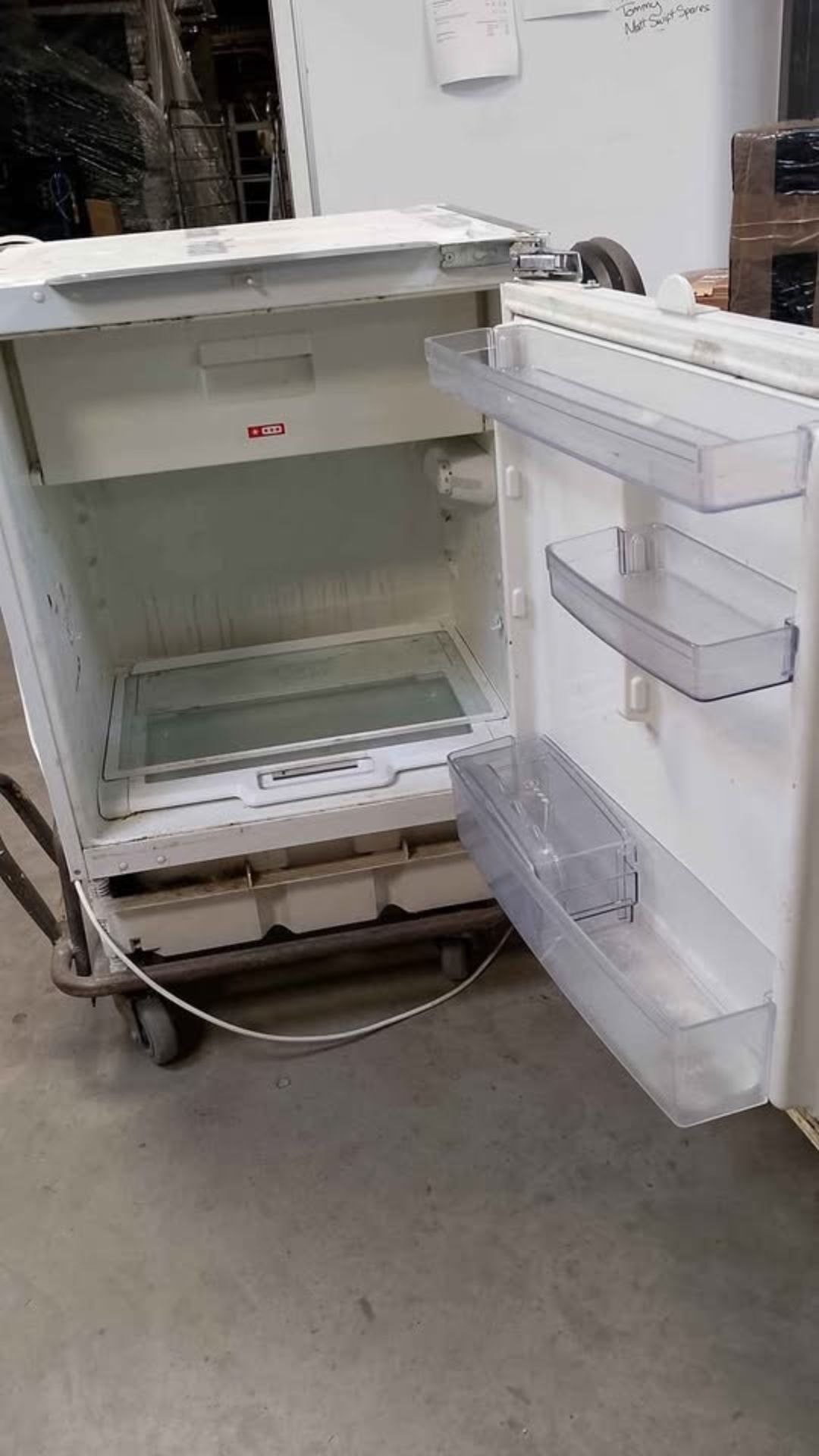 FREESTANDING FRIDGE FREEZER - SPARES AND REPAIRS - Image 3 of 10