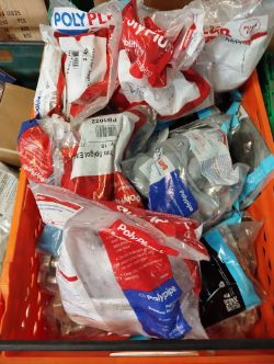 JOBLOT OF PLUMBING AND BUILDING ITEMS ALTERNA WIRQUIN BATH TAPS