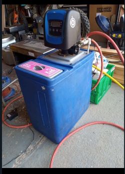 WATERCARE PC5 AUTOMATIC WATER SOFTENER - 10LTR - USED