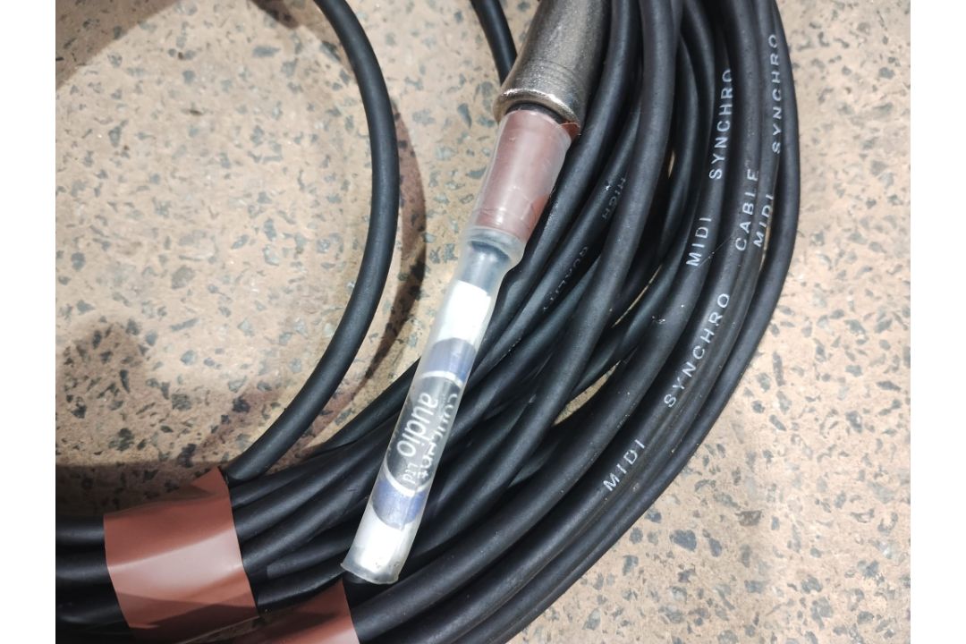 JOBLOT OF PROFESSIONAL AUDIO CABLES - REELS OF VARYED LENGTHS - USED LIKE NEW - 26PSC - Image 4 of 10