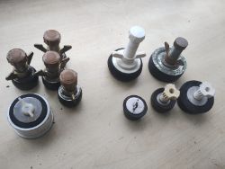 JOBLOT OF DRAIN BUNGS - HEAVY DUTY - NEW - MIXED SIZES AND STYLES