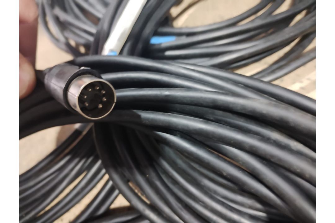 JOBLOT OF PROFESSIONAL AUDIO CABLES - REELS OF VARYED LENGTHS - USED LIKE NEW - 26PSC - Image 2 of 10