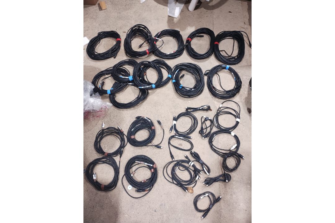 JOBLOT OF PROFESSIONAL AUDIO CABLES - REELS OF VARYED LENGTHS - USED LIKE NEW - 26PSC - Image 7 of 10