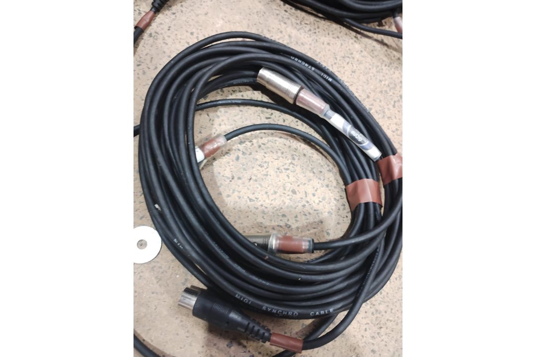 JOBLOT OF PROFESSIONAL AUDIO CABLES - REELS OF VARYED LENGTHS - USED LIKE NEW - 26PSC - Image 10 of 10