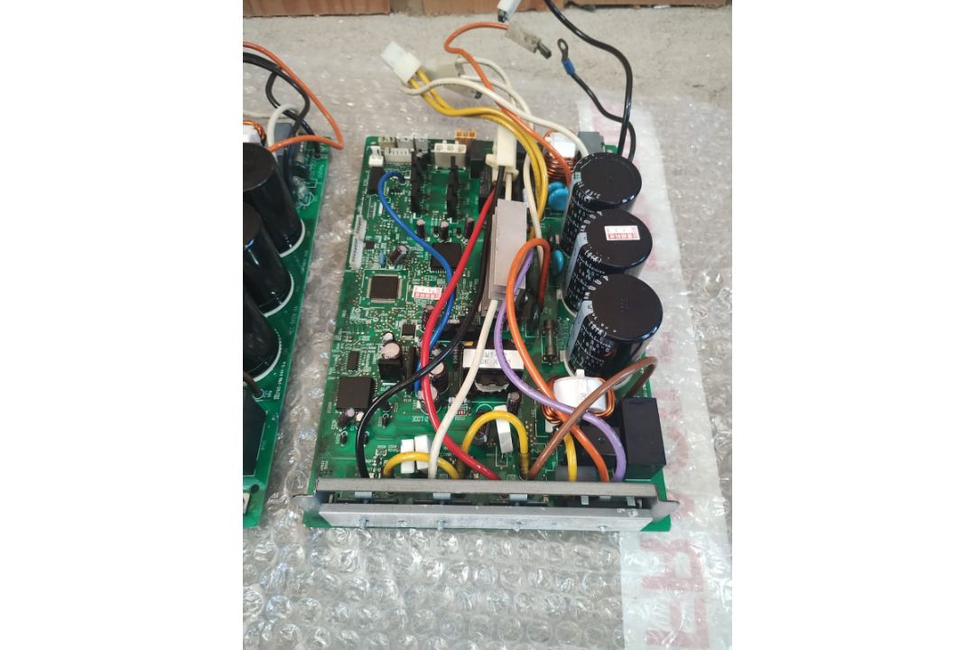 JOBLOT OF 2 MCC-5009-04 CONTROL MODULES FOR TOSHIBA AC - NEW IN BOX 4O - Image 4 of 7