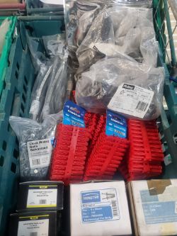 MIXED SMALL JOBLOT APPROX UNITS IDEAL FOR RESELLERS CRATE J