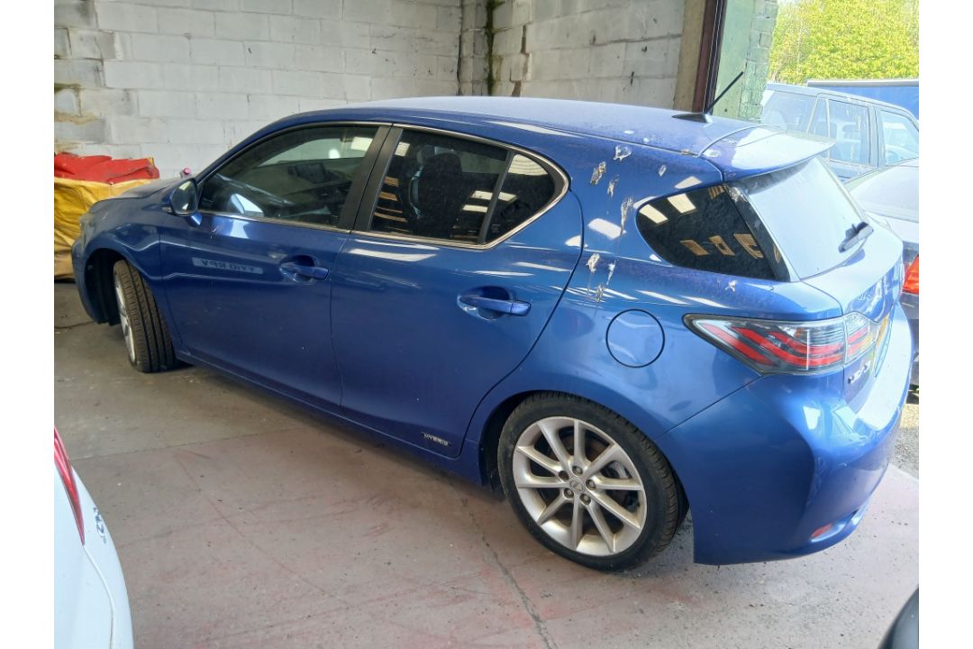 2011 LEXUS CT 200H SE-I CVT HYBRID ELECTRIC 1 PREVIOUS KEEPER - NO VAT ON HAMMER - Image 5 of 16