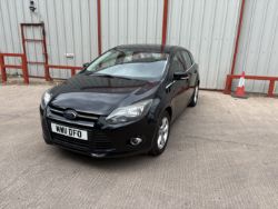 FORD FOCUS ZETEC 1.6 PETROL MANUAL 2011 – BLACK HATCHBACK >>--NO VAT ON HAMMER--<<
