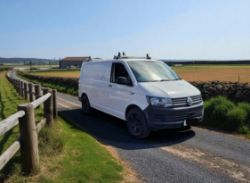 **(ONLY 61K MILEAGE)** 2018 VOLKSWAGEN TRANSPORTER T28 TDI 2.0 SWB DIESEL VAN