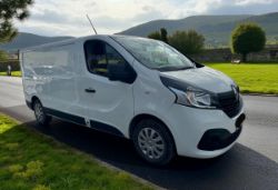 **(ONLY 106K MILEAGE)** 2017 RENAULT TRAFFIC LWB BUSINESS EDITION