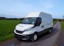 **(ONLY 43K MILEAGE)** 2021 (71) IVECO DAILY 35S14B – 135BHP – MWB DIESEL PANEL VAN