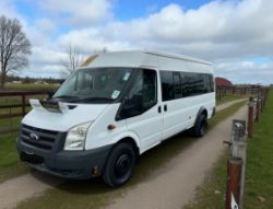 **(ONLY 48K MILEAGE)** 2010 FORD TRANSIT T450 115 BHP 17-SEATER MINIBUS – LWB RWD