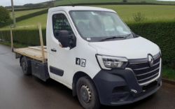 **(ONLY 95K MILEAGE)** 2020 RENAULT MASTER ML35DCI 135PS BUSINESS FLAT BODY TRUCK WITH RAMPS