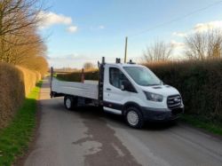 **(ONLY 104K MILEAGE)** 2021 FORD TRANSIT 350 LEADER TDCI DROPSIDE WITH TAIL LIFT