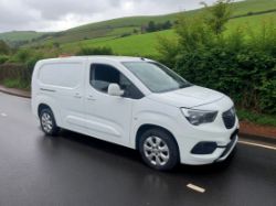 **(ONLY 77K MILEAGE)** 2020 VAUXHALL COMBO SPORT L2 LWB