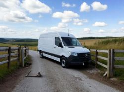**(ONLY 55K MILEAGE)** 2021 MERCEDES-BENZ SPRINTER PROGRESSIVE CDI 315 RWD L2H2 MWB
