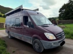 **(ONLY 61K MILEAGE)** 2010 MERCEDES-BENZ SPRINTER 516CDI LWB – 13 SEATER